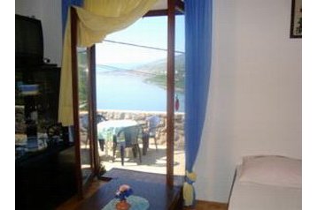 Kroatija Privát Sveti Juraj, Interjeras
